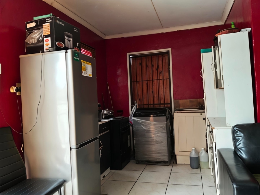 2 Bedroom Property for Sale in Silwood Heights Western Cape